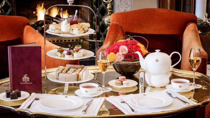 Fairmont Hotel Vier Jahreszeiten Hamburg luxe hotel deals