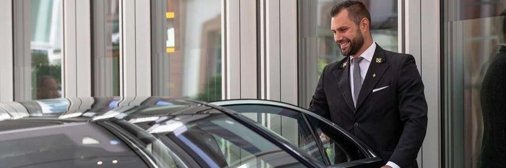Jumeirah Frankfurt luxe hotel deals