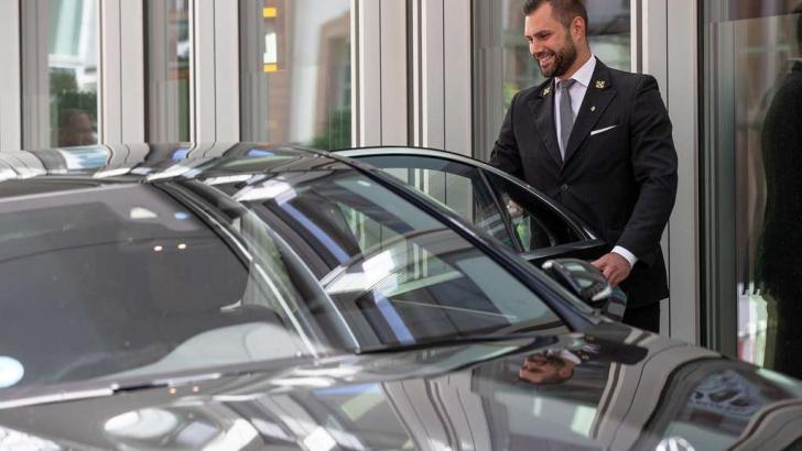 Jumeirah Frankfurt luxe hotel deals