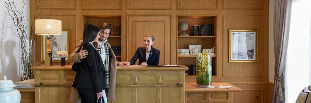 Hotel Chais Monnet & Spa luxe hotel deals