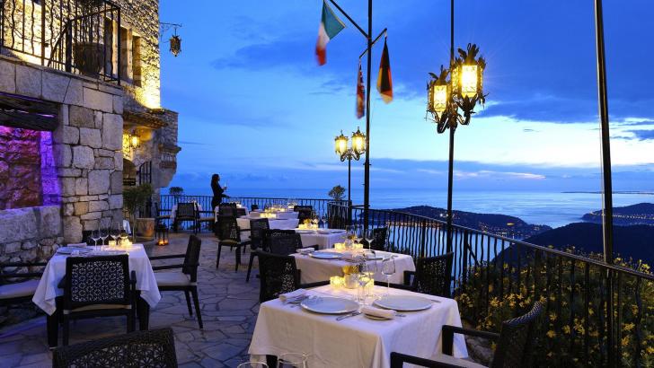 Hotel Chateau Eza luxe hotel deals