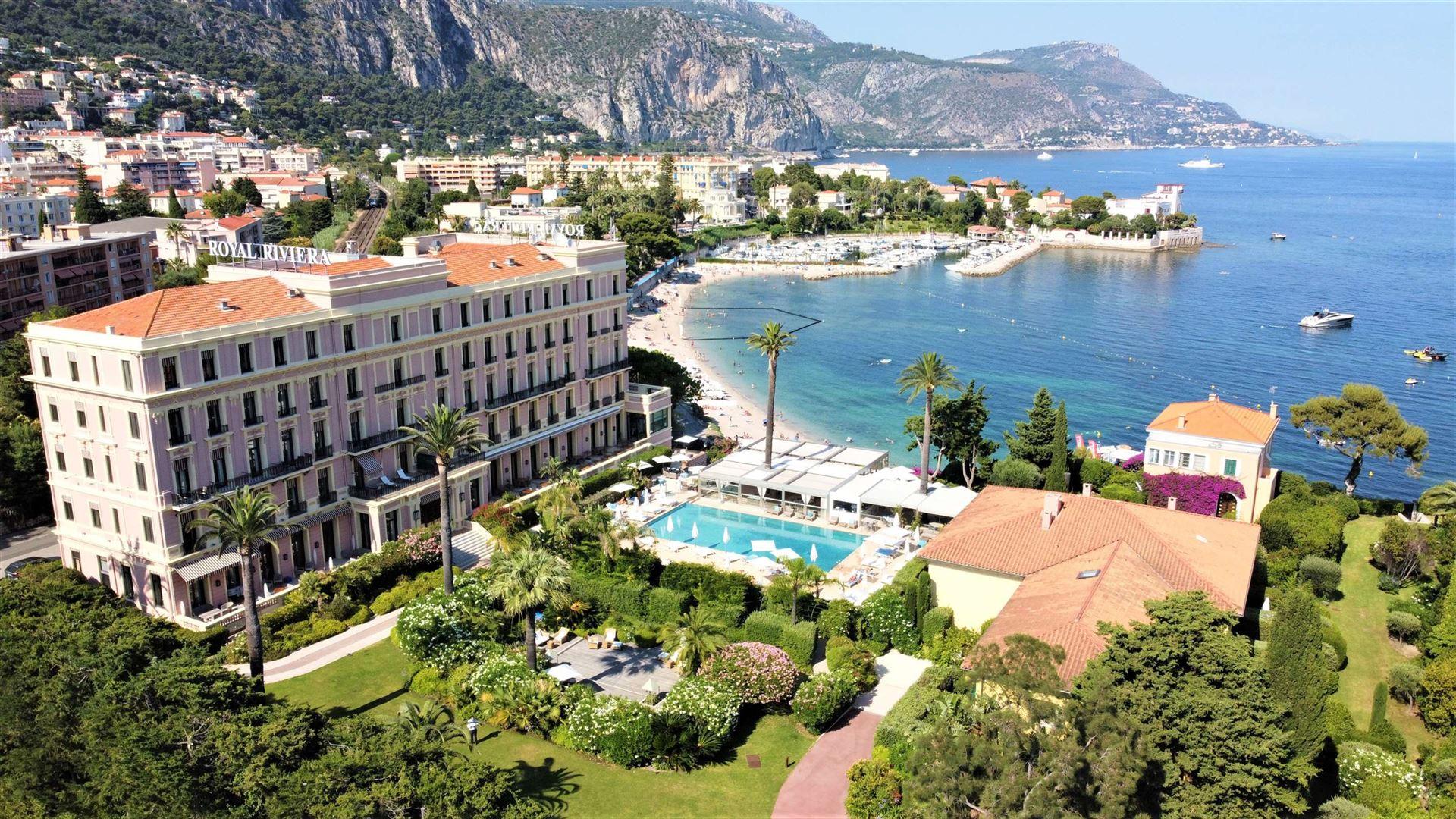 Hotel Royal Riviera luxe hotel deals