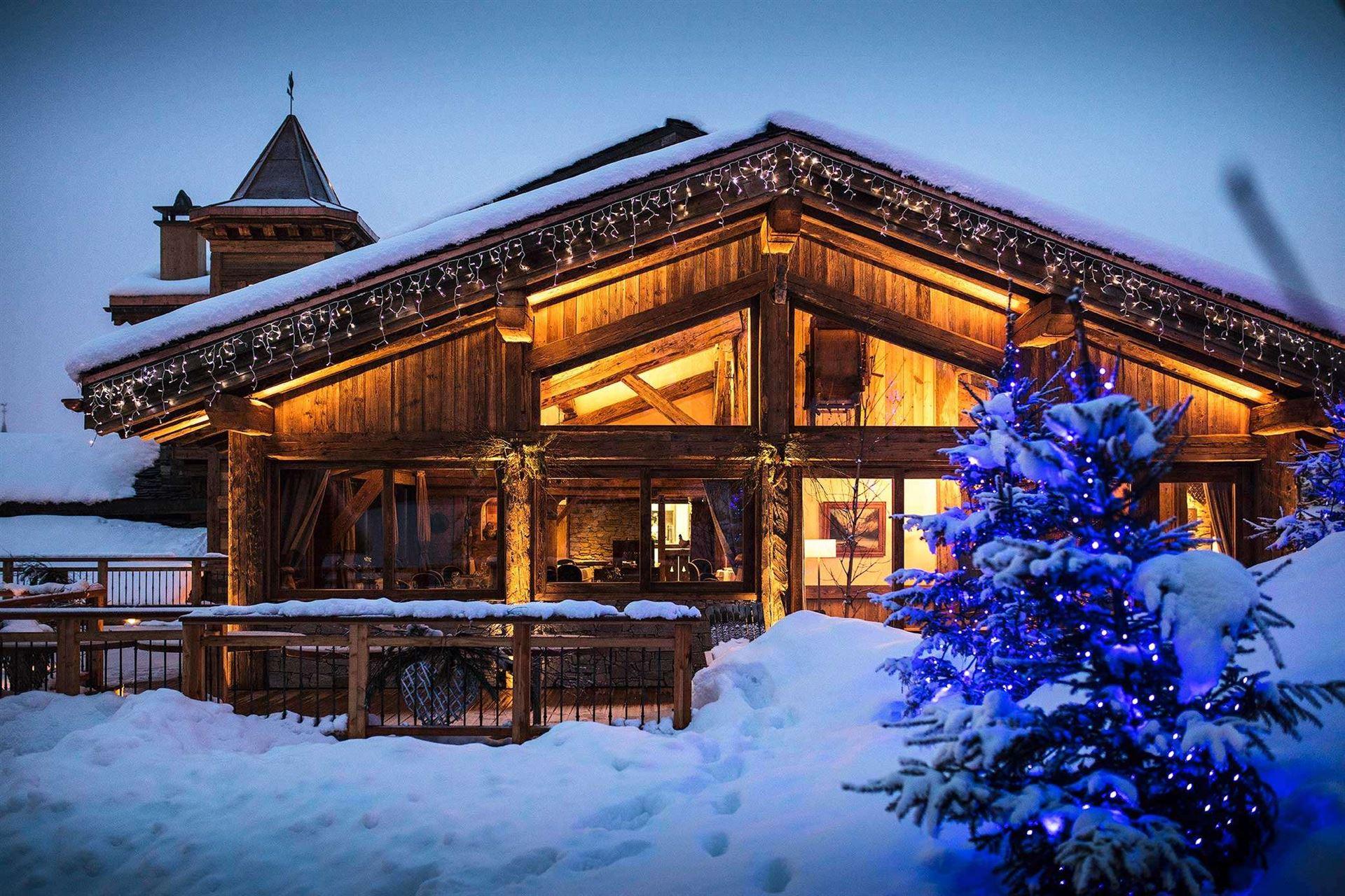 La Bouitte luxe hotel deals