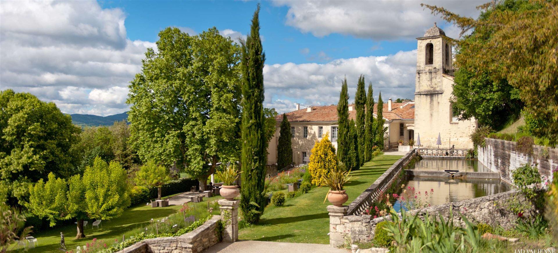 Le Couvent des Minimes Hotel & Spa L'Occitane luxe hotel deals