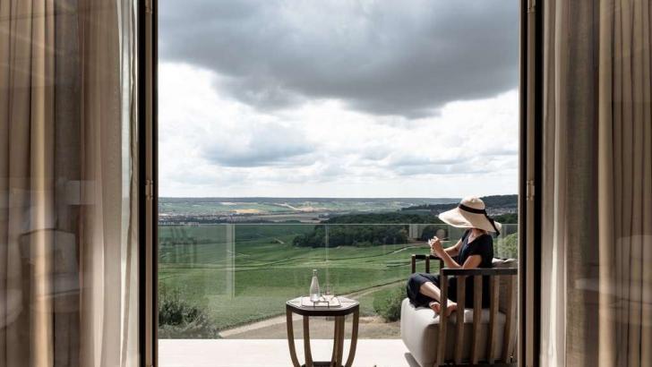 Royal Champagne Hotel & Spa luxe hotel deals