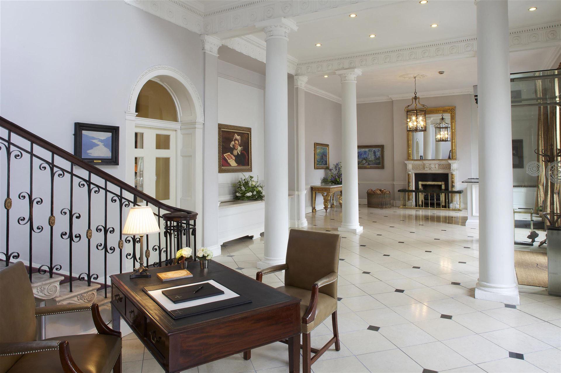 The Merrion Hotel luxe hotel deals