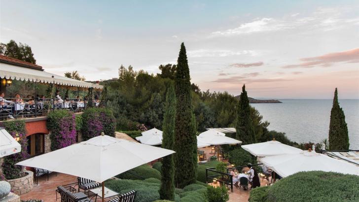 Hotel Il Pellicano luxe hotel deals