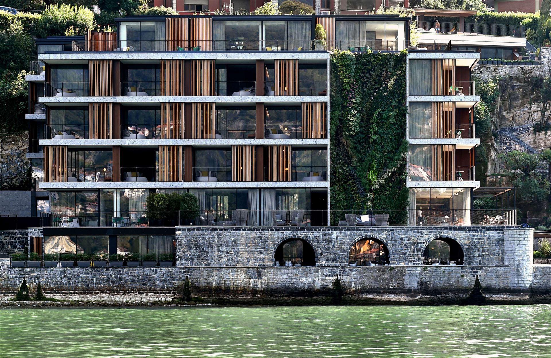 Il Sereno luxe hotel deals