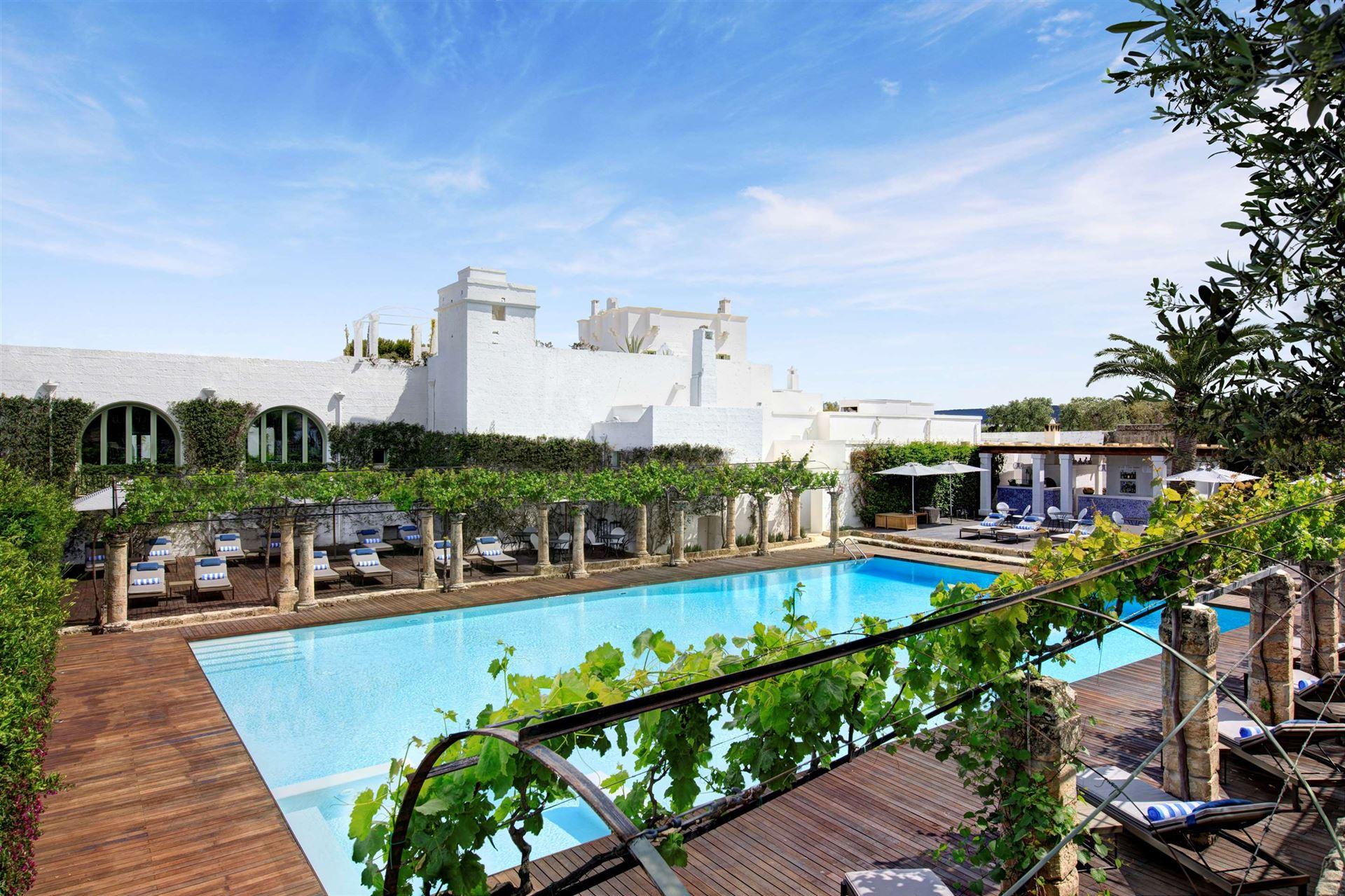 Masseria Torre Maizza luxe hotel deals