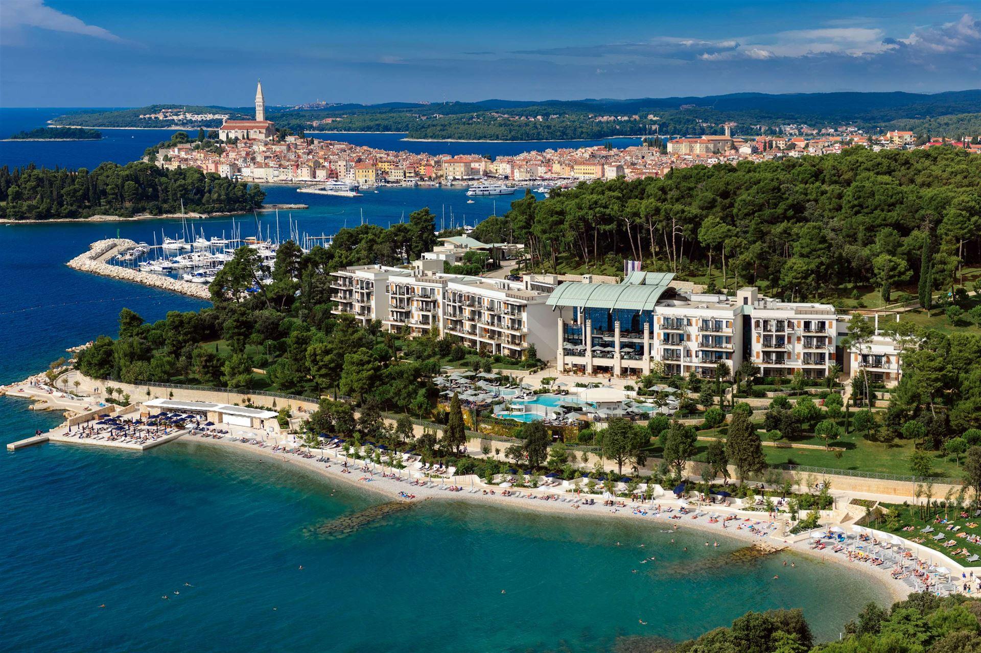 Hotel Monte Mulini luxe hotel deals