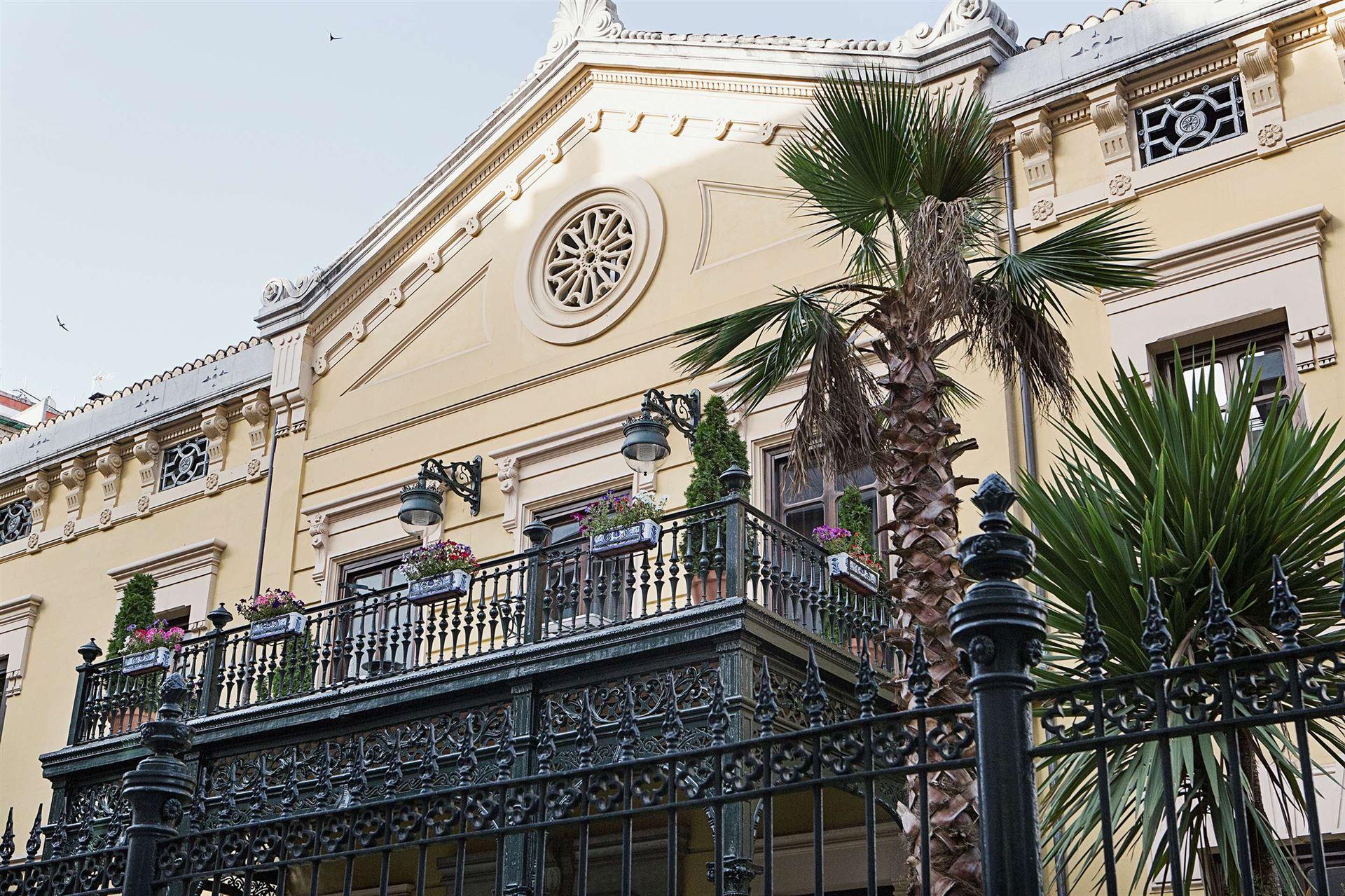 Hospes Palacio de Los Patos luxe hotel deals